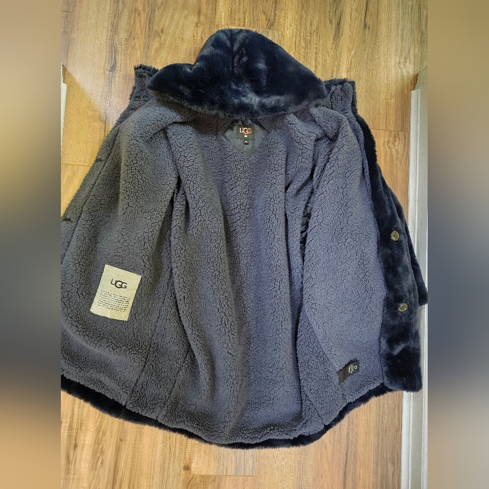 NWOT UGG Nori Oversized Coat- Faux Fur - Picture 14 of 17
